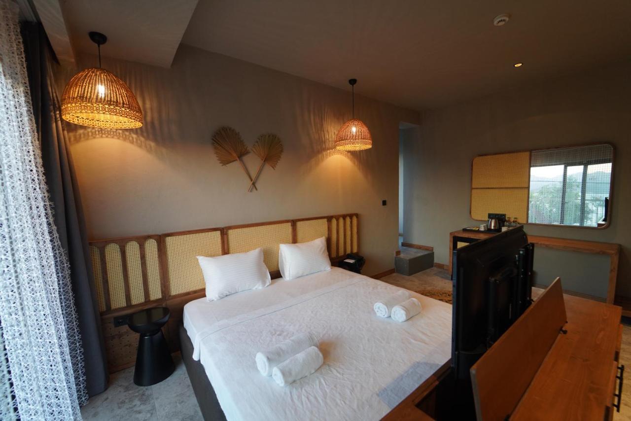 Icon Beach Suites Hotel Sovalye Island Фетхіє Екстер'єр фото