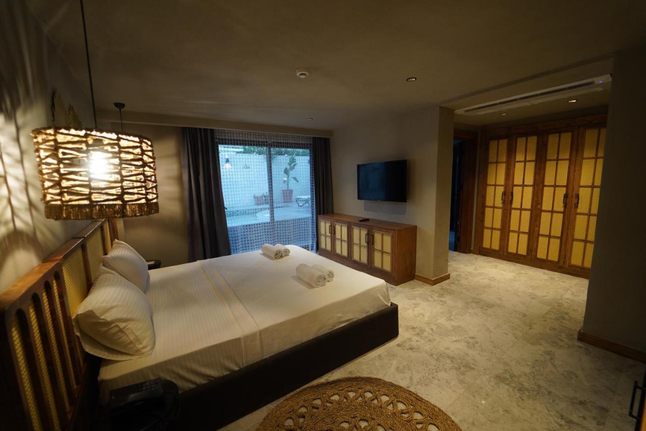 Icon Beach Suites Hotel Sovalye Island Фетхіє Екстер'єр фото