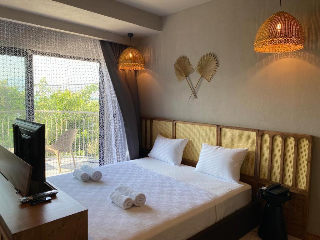 Icon Beach Suites Hotel Sovalye Island Фетхіє Екстер'єр фото